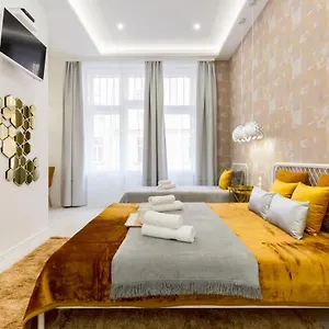 Unique & Lovely Place With Ac Budapest